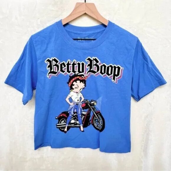 NWOT Light Blue Betty Boop Motorcycle Cropped Tee - Picture 1 of 3